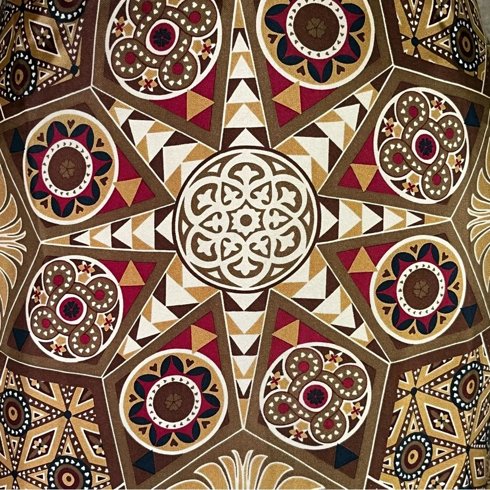 Nicole Miller silk dress. - Picture 6 of 13